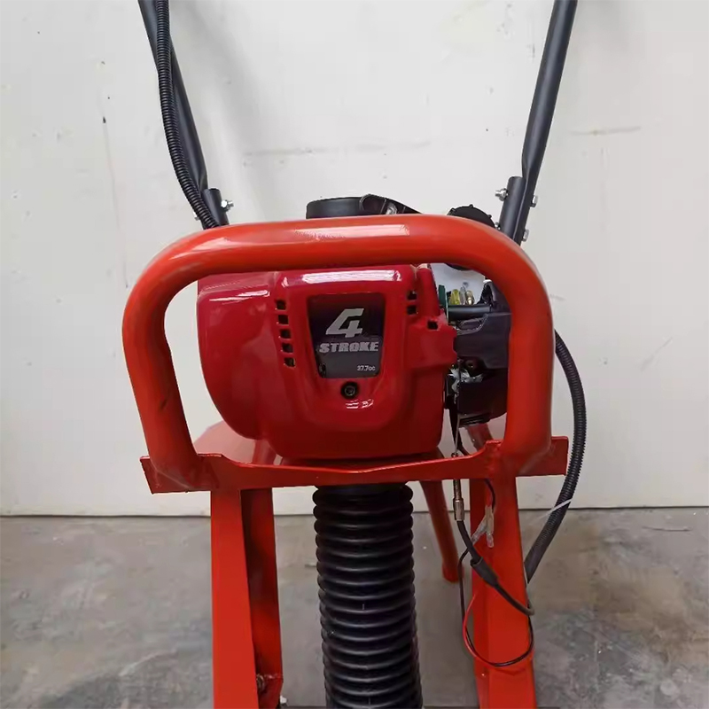 Concrete Vibrator - เครื่องปาดคอนกรีตแบบสั่นสะเทือนพร้อมด้ามจับปรับระดับความสูงได้ ดีไซน์ลดแรงกระแทก และรางนำทางเสริมความแข็งแรง